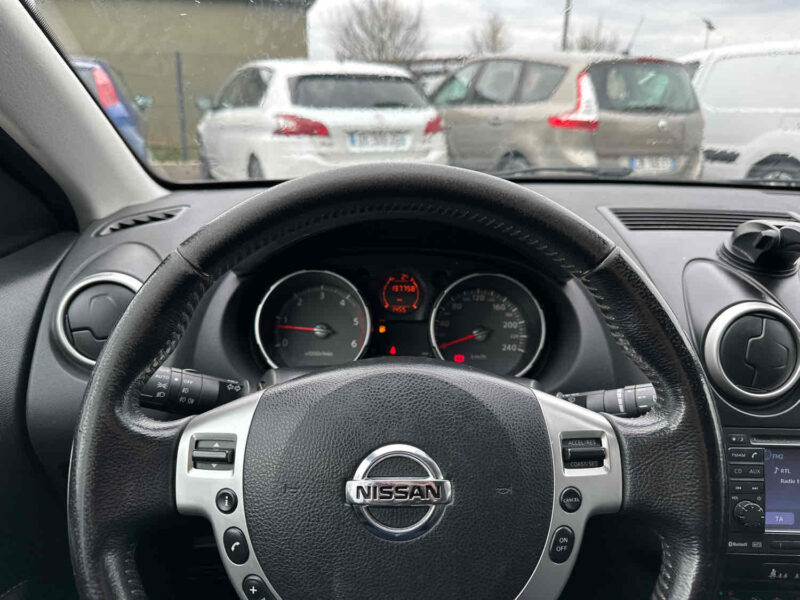 NISSAN QASHQAI  2009