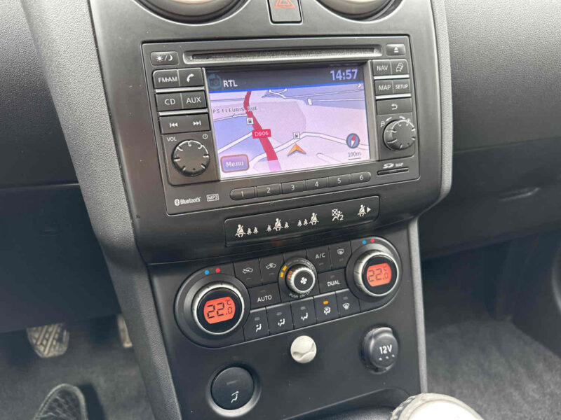 NISSAN QASHQAI  2009