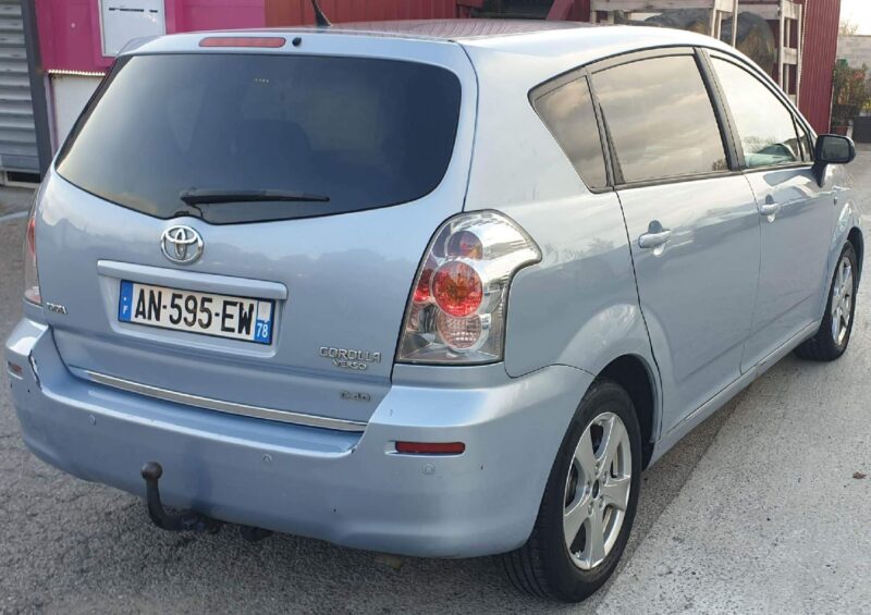 TOYOTA COROLLA Verso 2007