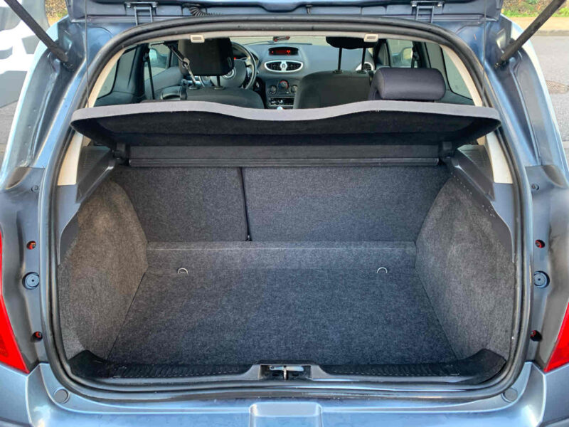 RENAULT CLIO III 1.4i 16V 100CV