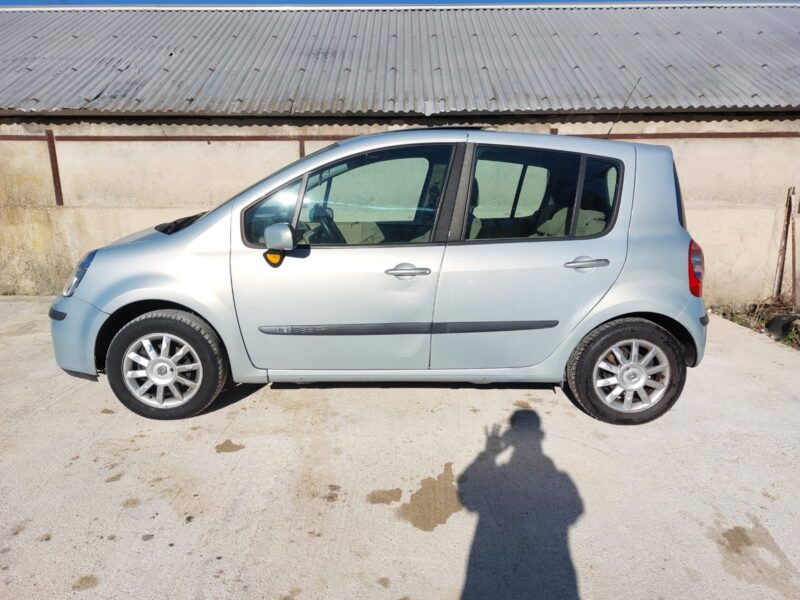 RENAULT MODUS / GRAND MODUS 2005