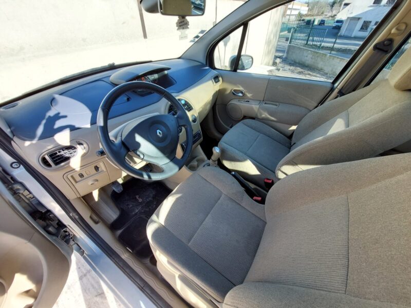 RENAULT MODUS / GRAND MODUS 2005