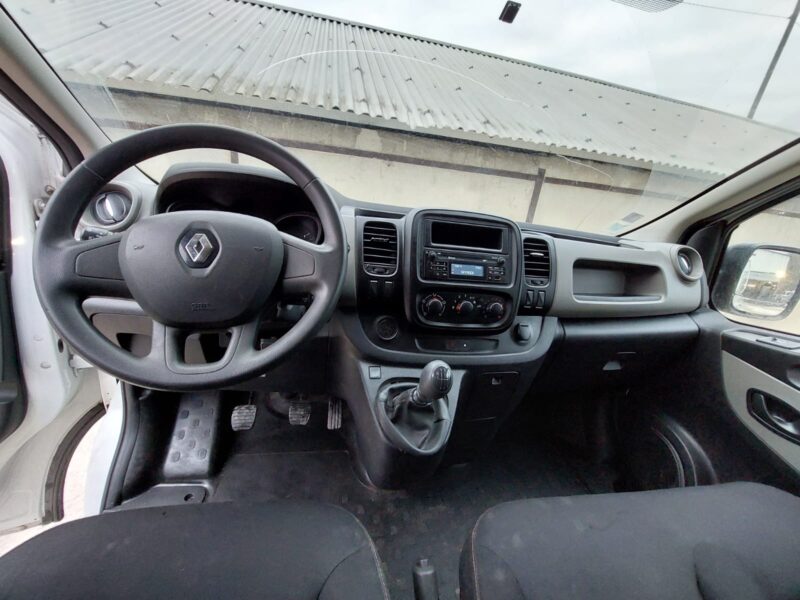 RENAULT TRAFIC III Camionnette 2016