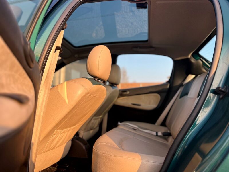 Peugeot 206 Roland Garros / Payez en 4x