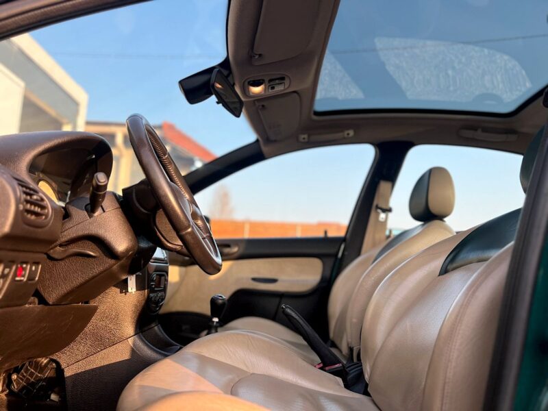 Peugeot 206 Roland Garros / Payez en 4x