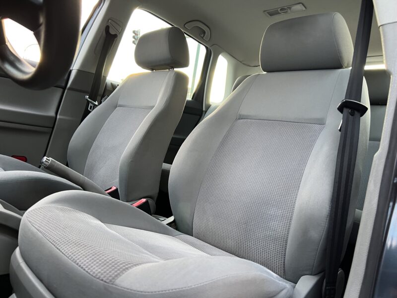 VOLKSWAGEN POLO 4 IV PHASE 2 1.6 105 Cv BLUETOOTH REGULATEUR CLIMATISATION 5 PORTES - Garantie1an