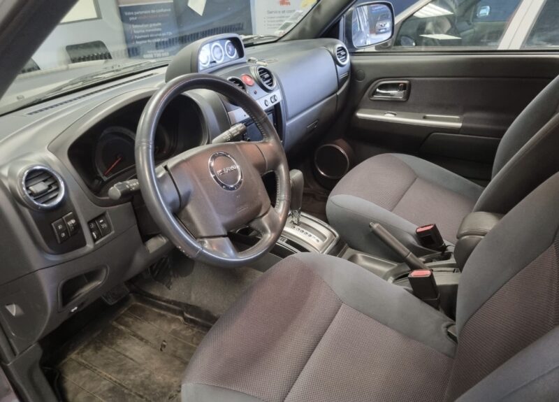 ISUZU D-MAX 3.0 TD 163 Cv 4WD DOUBLE CABINE 5 PLACES BOITE AUTO GPS ATTELAGE 59 400 Kms Garantie1an