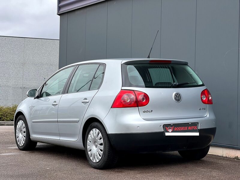 VOLKSWAGEN GOLF 5 1.6 FSI 116CH 1ER MAIN