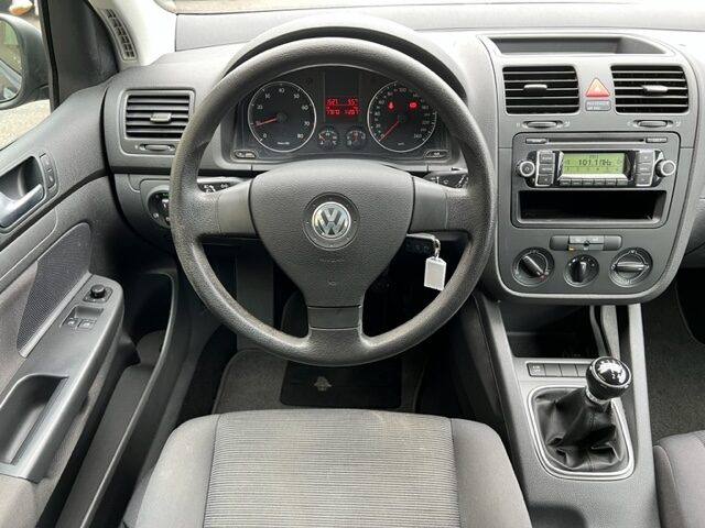 VOLKSWAGEN GOLF 1,6 102CH FSI TRENDLINE  2008