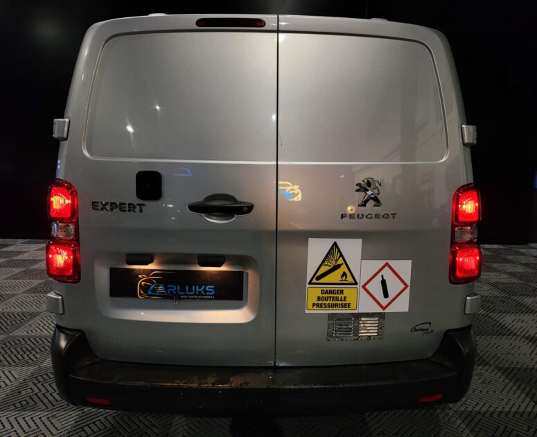 PEUGOET EXPERT /H1/L2/2.0 BlueHDi 180 / AMENAGER /CARPLAY/TVA RECUPERABLE 