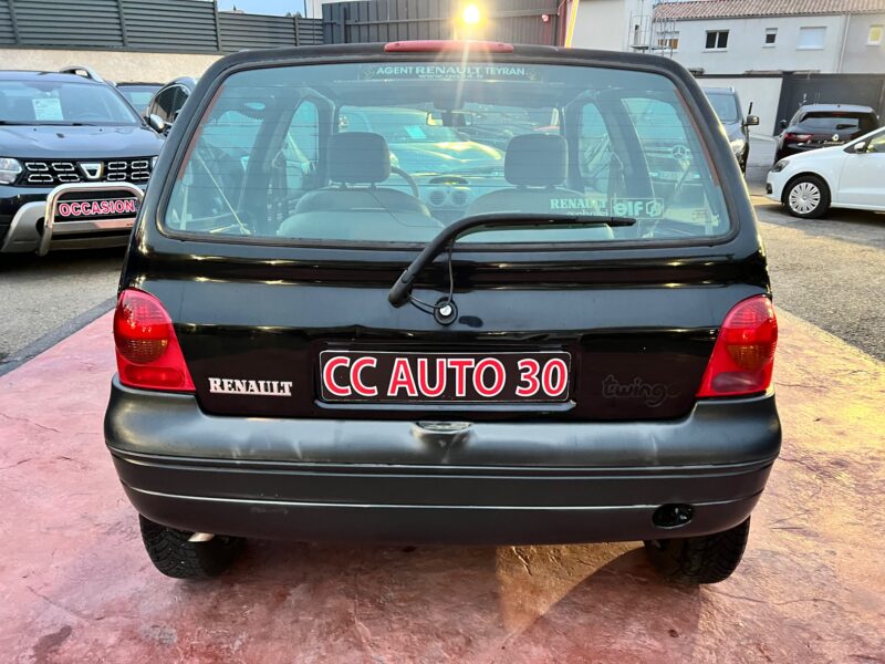 RENAULT TWINGO I 2000