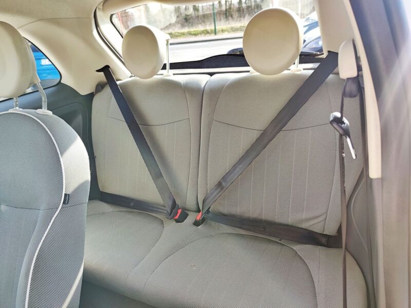 FIAT 500 LOUNGE TOIT PANORAMIQUE