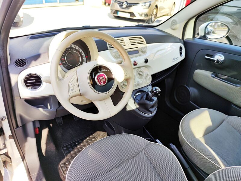 FIAT 500 LOUNGE TOIT PANORAMIQUE