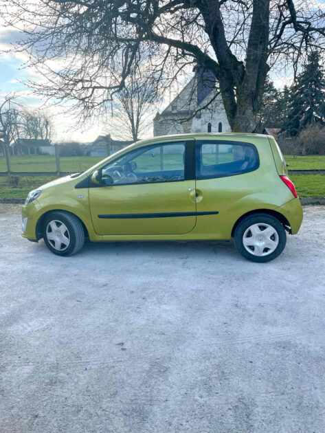 RENAULT TWINGO II 2009