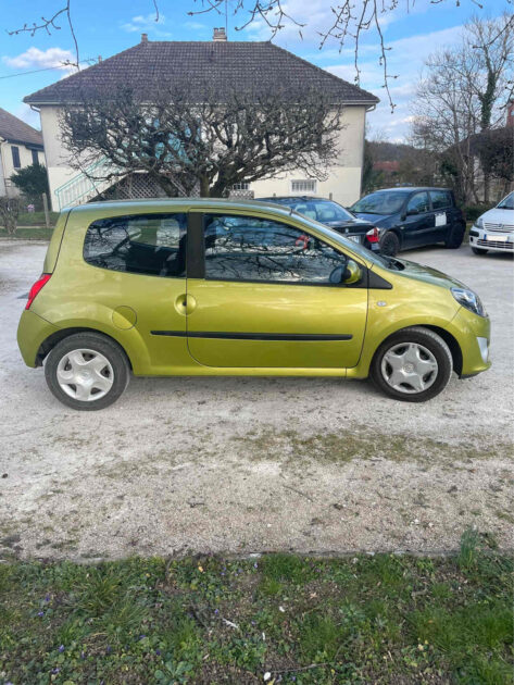 RENAULT TWINGO II 2009