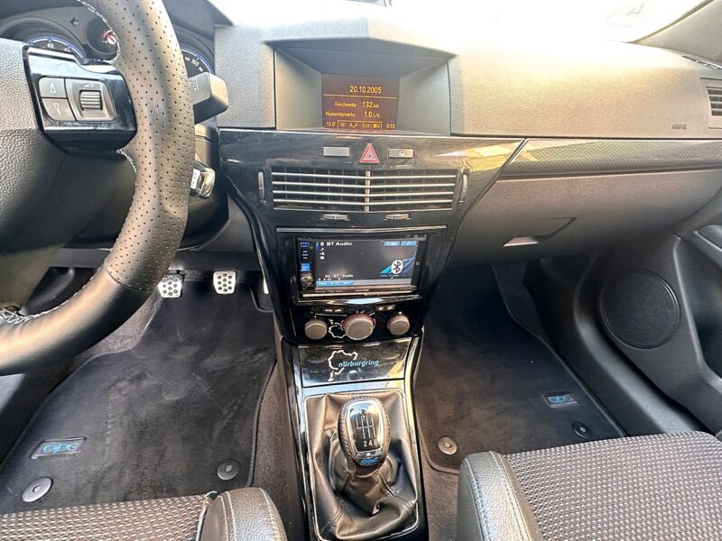OPEL ASTRA GTC 2005 PAYER EN 4X