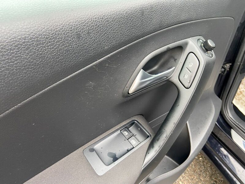 VOLKSWAGEN POLO 1.4 85CV STYLE DSG