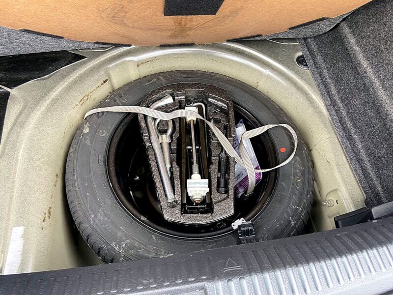 VOLKSWAGEN POLO 1.4 85CV STYLE DSG