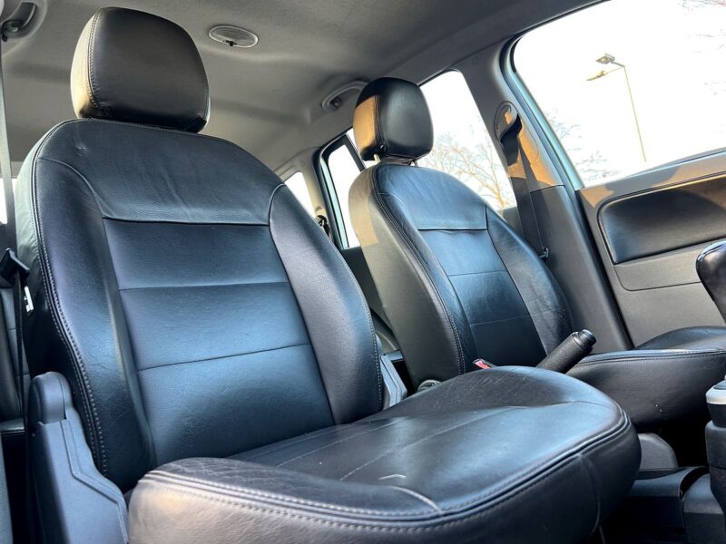 FORD FUSION 1.4 TDCI 70 Cv BOITE AUTOMATIQUE 74 100 KMS INTERIEUR CUIR 5 PORTES - Garantie 6 Mois