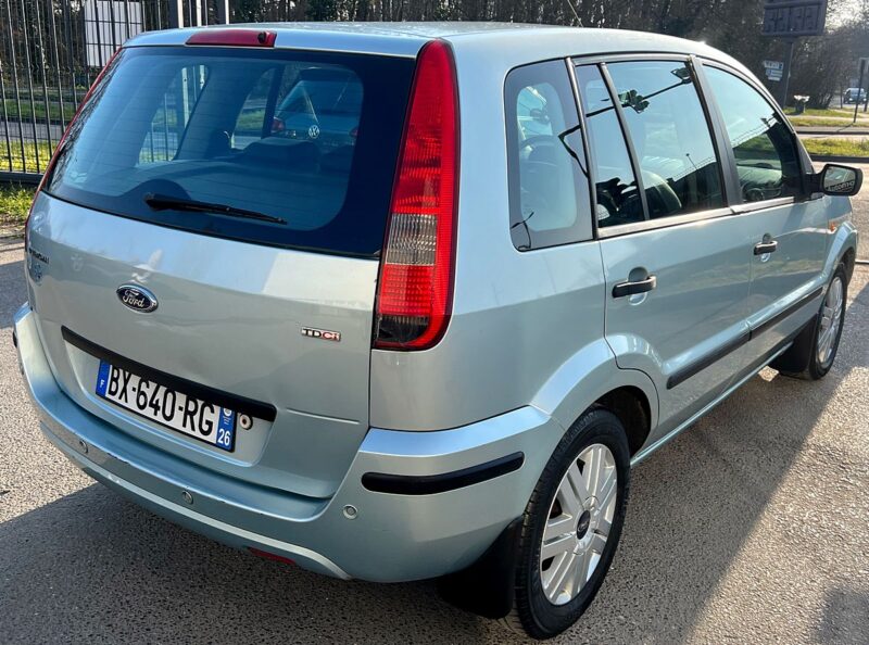 FORD FUSION 1.4 TDCI 70 Cv BOITE AUTOMATIQUE 74 100 KMS INTERIEUR CUIR 5 PORTES - Garantie 6 Mois