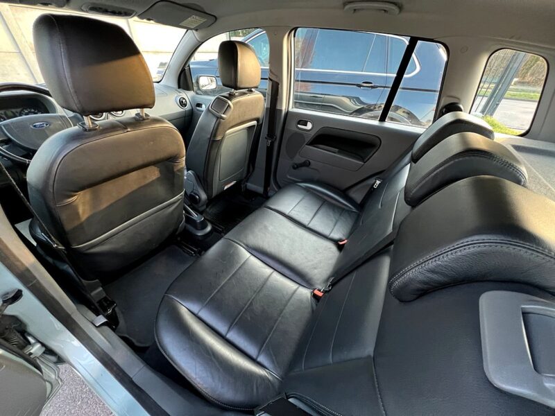 FORD FUSION 1.4 TDCI 70 Cv BOITE AUTOMATIQUE 74 100 KMS INTERIEUR CUIR 5 PORTES - Garantie 6 Mois