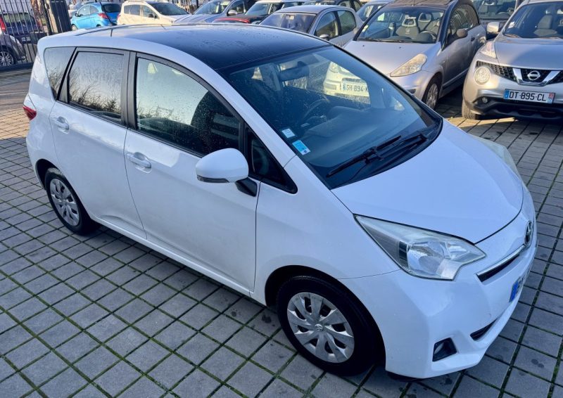 TOYOTA VERSO-S 1.3 100CH VVT-I LOUNGE 2011