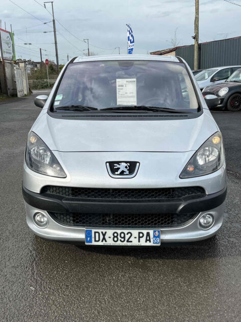 PEUGEOT 1007 HDI JBL CUIR 
