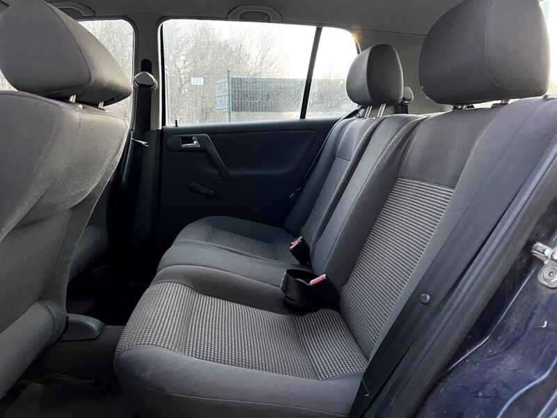 VOLKSWAGEN POLO IIII PHASE 2 1.4 60 Cv 5 PORTES - Garantie1an