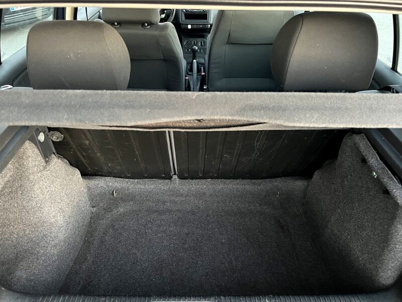 VOLKSWAGEN POLO IIII PHASE 2 1.4 60 Cv 5 PORTES - Garantie1an