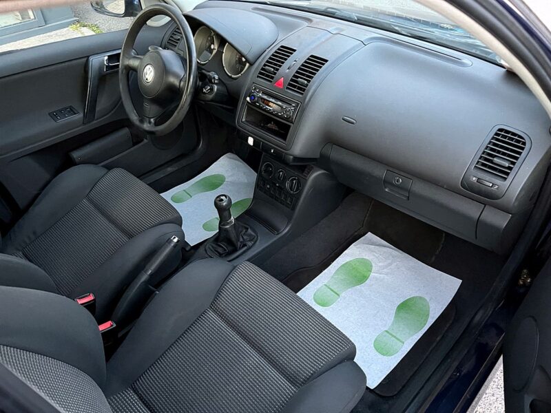 VOLKSWAGEN POLO IIII PHASE 2 1.4 60 Cv 5 PORTES - Garantie1an