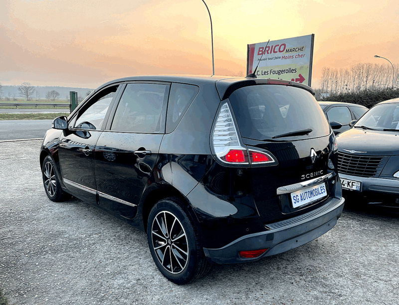 RENAULT SCÉNIC III 2014