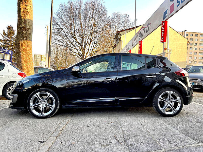 RENAULT MEGANE III 2015