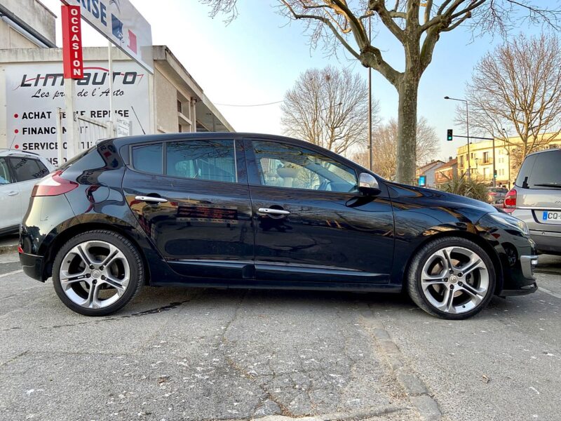 RENAULT MEGANE III 2015