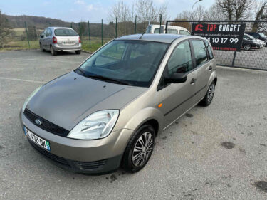 FORD FIESTA V 2004