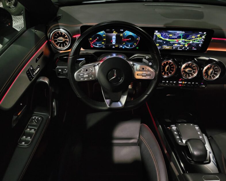 MERCEDES CLASSE CLA II 220d EDITION 1 ORANGE ART EDITION 190cv AMG LINE