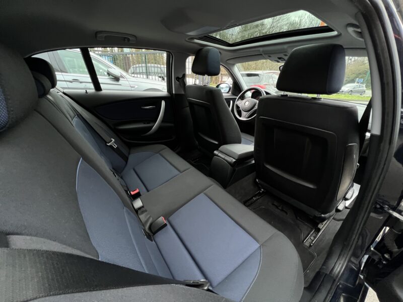 BMW SERIE 1 E87 PHASE 2 LCI 120D 2.0 177 Cv BOITE AUTO TOIT OUVRANT GPS 5 PORTES - Garantie1an