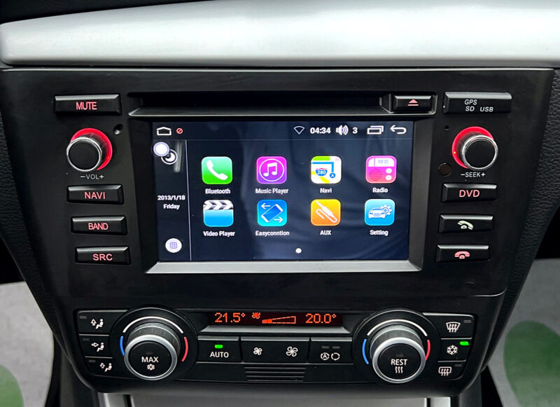 BMW SERIE 1 E87 PHASE 2 LCI 120D 2.0 177 Cv BOITE AUTO TOIT OUVRANT GPS 5 PORTES - Garantie1an