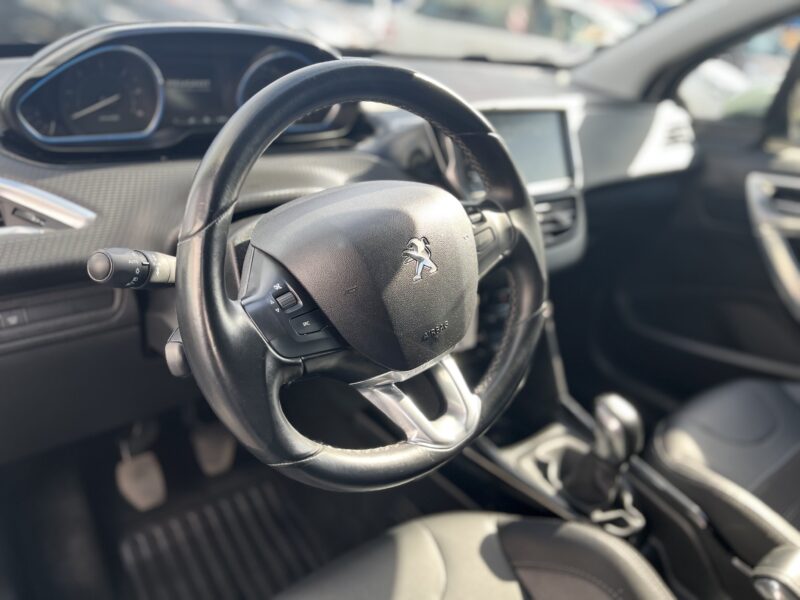 PEUGEOT 2008 2019