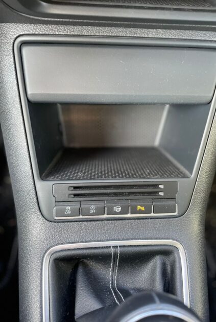 VOLKSWAGEN TIGUAN 2015