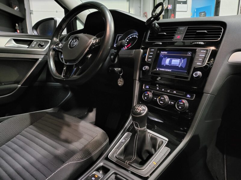 VOLKSWAGEN GOLF VII 7 CUP 1.2 TSi 105cv FLEXFUEL TOIT OUVRANT