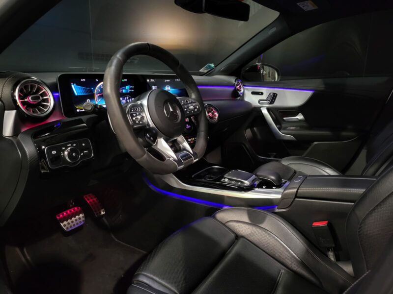 MERCEDES CLASSE A 35 AMG SPEEDSHIFT 306cv 4-MATIC TURBOPACK AERO