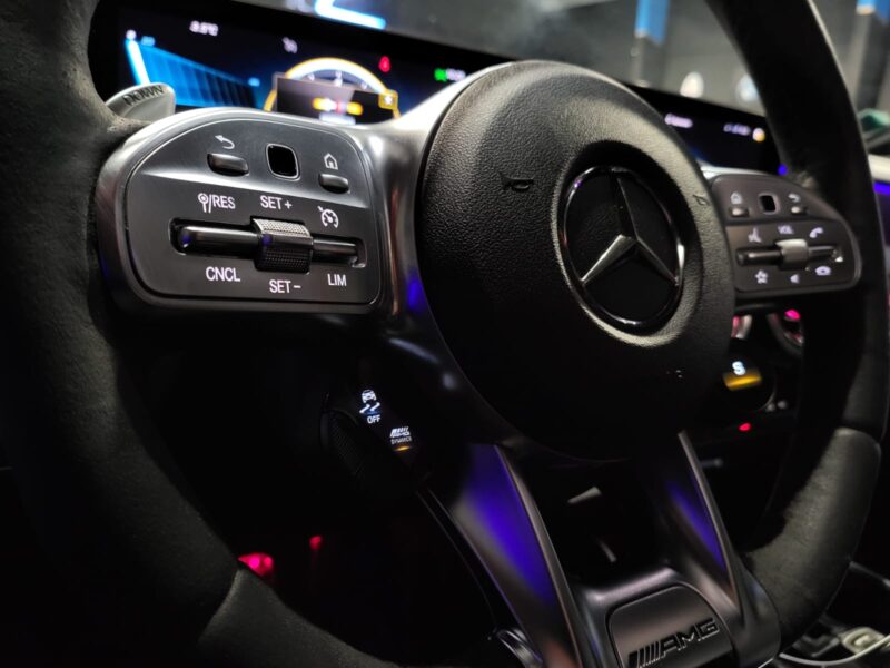 MERCEDES CLASSE A 35 AMG SPEEDSHIFT 306cv 4-MATIC TURBOPACK AERO