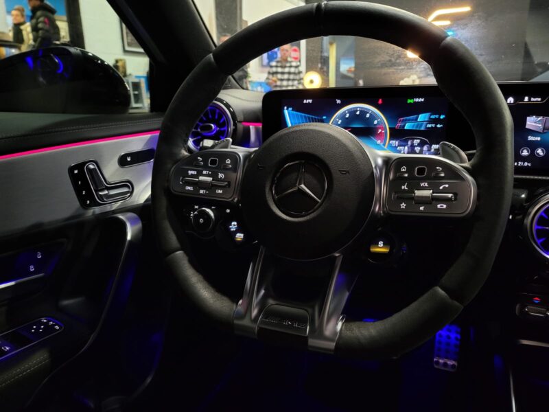 MERCEDES CLASSE A 35 AMG SPEEDSHIFT 306cv 4-MATIC TURBOPACK AERO