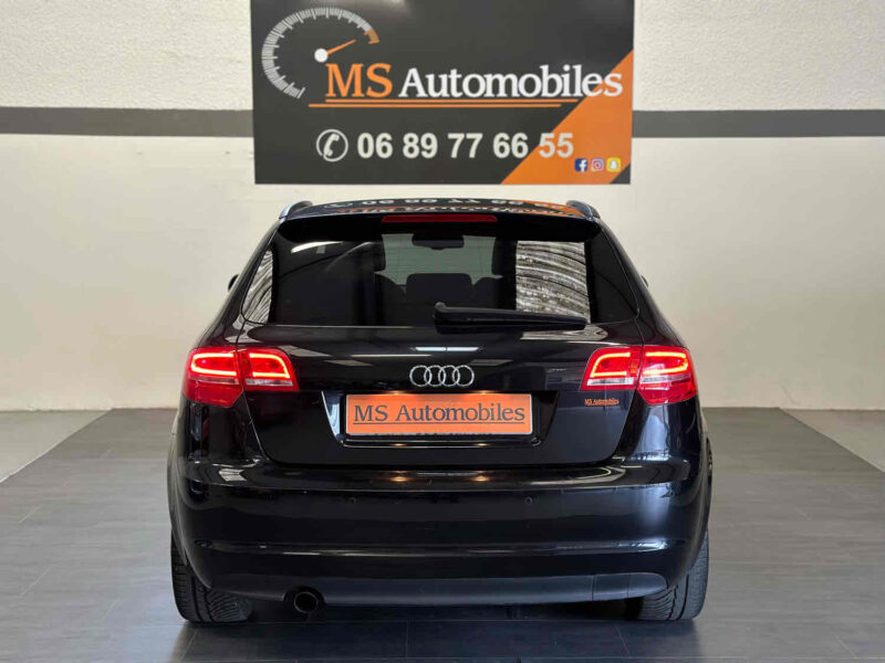 AUDI A3  2011