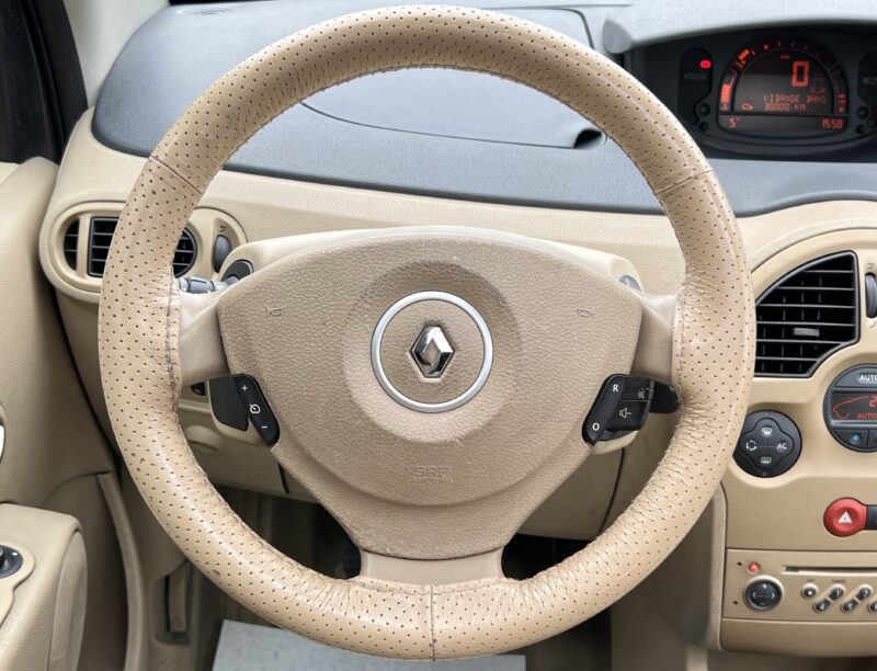 RENAULT MODUS 1.6 115 Cv INITIALE PARIS / TOIT OUVRANT CUIR Finition LUXE 5 PORTES - Garantie1an