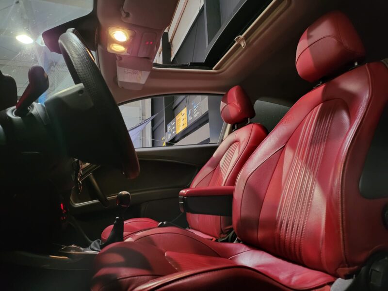 ALFA ROMEO MITO 1.4 TJet 120cv Toit ouvrant , Caméra , Siege cuir