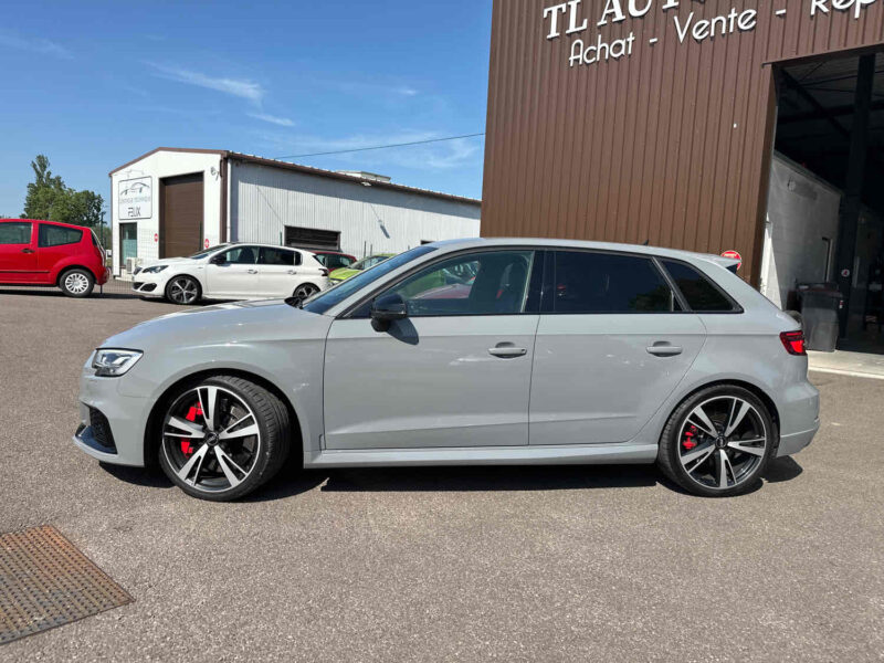 AUDI RS3 2019