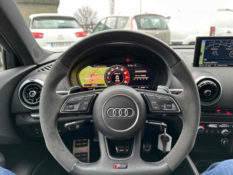 AUDI RS3 2019
