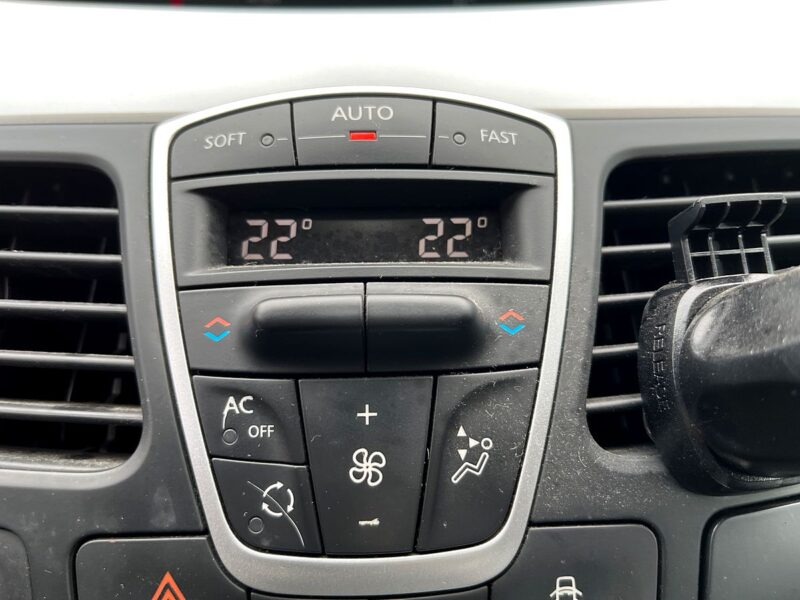 RENAULT LAGUNA III 2007