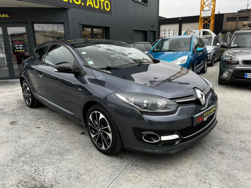 RENAULT MEGANE III Coupé1.6 dCi 130 Bose